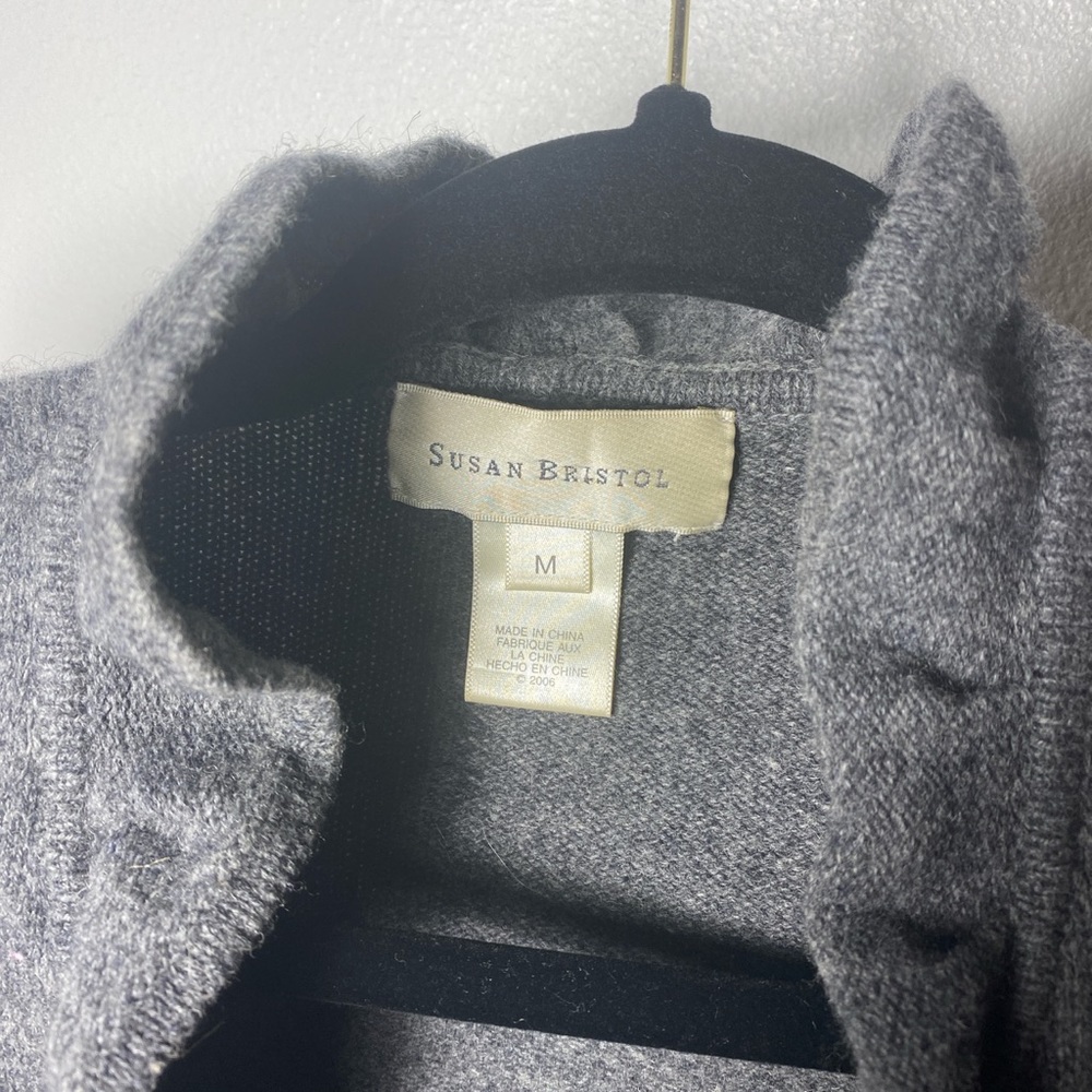 2006 Susan Bristol 100% lambswool grey cardigan size M - Picture 2 of 8
